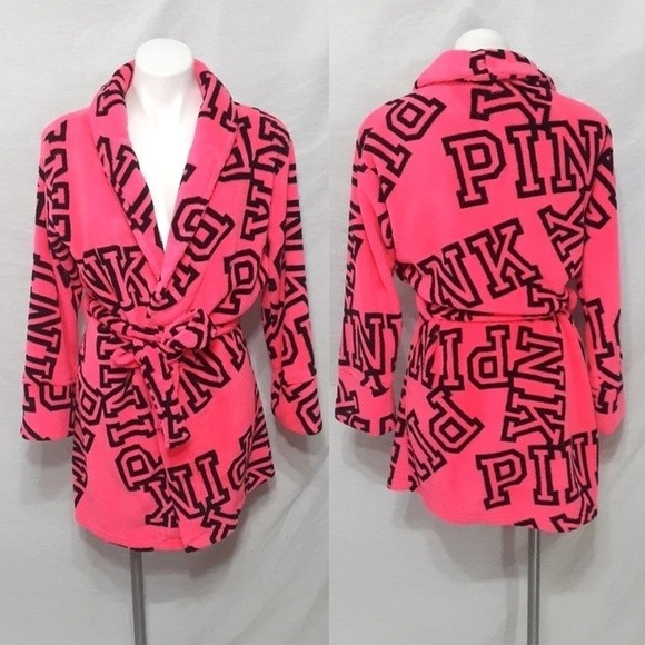 PINK Victoria’s Secret Pink Plush Spa Robe XS/S Soft Cozy Cuddly Fleece Monogram - Picture 2 of 5